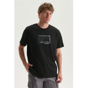 Tricou regular-fit cu decolteu la baza gatului - Negru