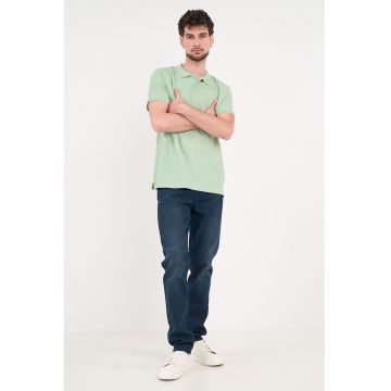 Blugi cu croiala conica si aspect decolorat - Albastru ultramarin