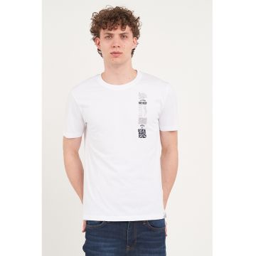 Tricou cu decolteu la baza gatului si imprimeu grafic si text - Alb