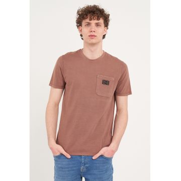 Tricou regular fit cu buzunar aplicat - Maro deschis