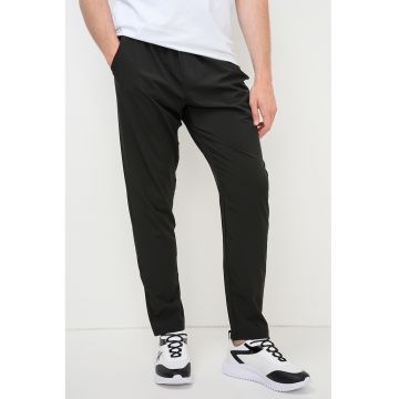 Pantaloni regular-fit cu banda elastica in talie - Negru