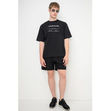 Tricou cu decolteu la baza gatului si imprimeu logo - Negru/Alb murdar