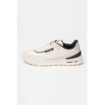 Pantofi sport din piele intoarsa cu garnituri din material textil Retro - Alb fildes/Negru stins