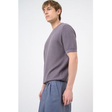 Tricou cu decolteu la baza gatului si aspect texturat Nilton - Gri carbon