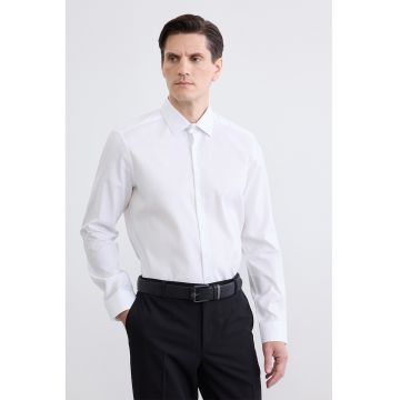Camasa slim-fit cu guler ascutit - Alb optic