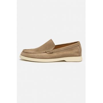 Pantofi loafer din piele intoarsa cu varf rotund Sienne - Maro taupe