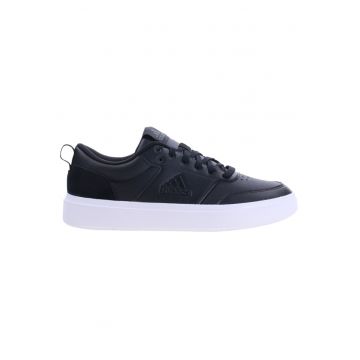 Pantofi sport din piele ecologica.