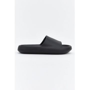 Papuci cu model uni - Negru