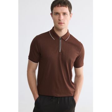 Tricou polo cu fenta cu fermoar - Maro inchis/Maro