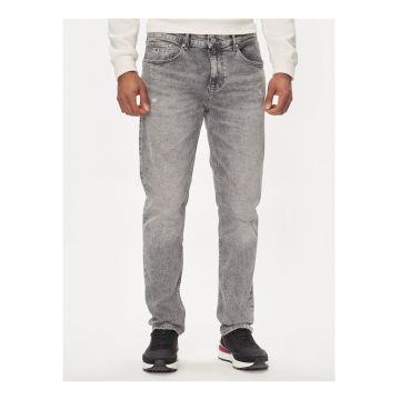 Blugi conici slim fit -
