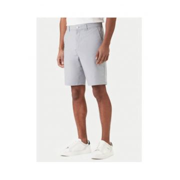 Pantaloni scurti cu croiala dreapta si model uni