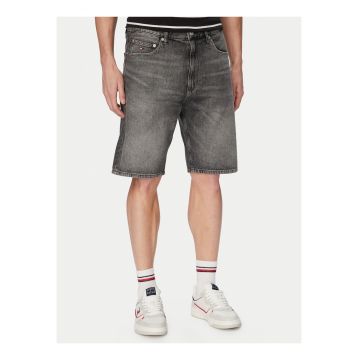 Pantaloni scurti regular fit din denim