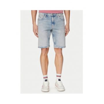 Pantaloni scurti slim fit din denim