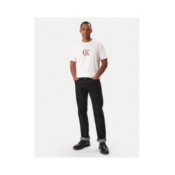 Tricou cu decolteu la baza gatului si model logo