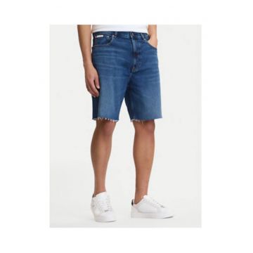 Blugi scurti regular fit cu terminatie nefinisata -