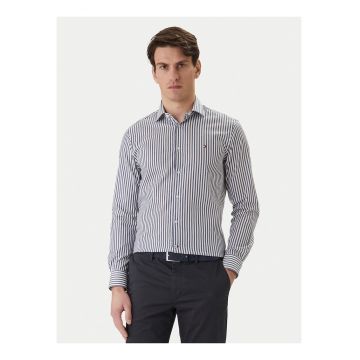 Camasa slim fit -