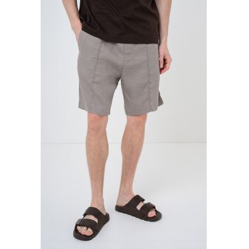 Pantaloni scurti din amestec de in Cino - Maro cafeniu