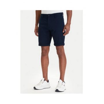 Pantaloni scurti slim fit