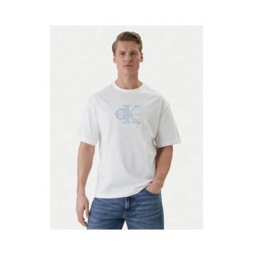 Tricou cu logo brodat