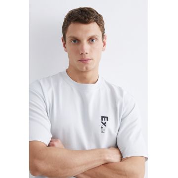 Tricou lejer cu decolteu la baza gatului - Alb optic