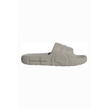 Papuci cu model in relief Adilette - Maro taupe deschis