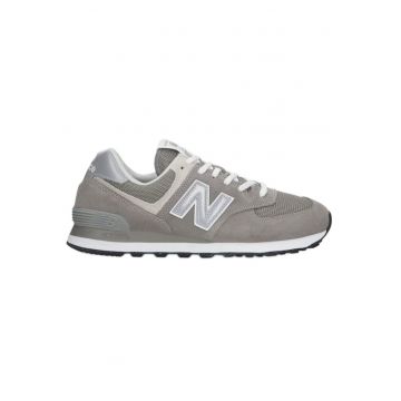 Pantofi sport din piele intoarsa cu garnituri din plasa 574 - Gri