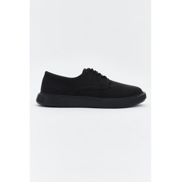 Pantofi de piele ecologica cu sireturi - Negru