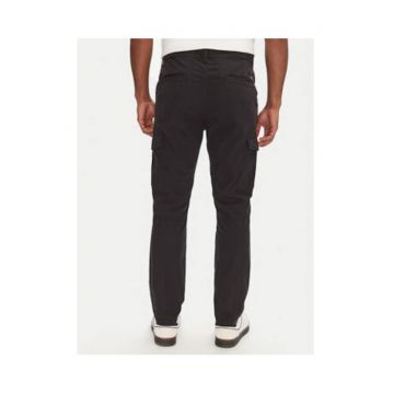 Pantaloni conici -