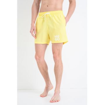 Pantaloni scurti de baie cu imprimeu logo - Galben
