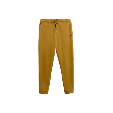 Pantaloni sport barbati  4FAW23TTROM517 - bumbac/poliester - galben