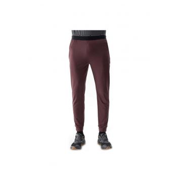 Pantaloni sport barbati  4FWSS24TFTRM525 - poliester/elastan - maro