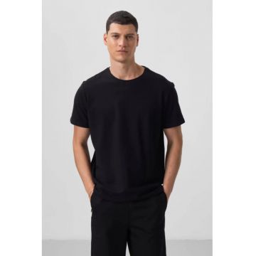Tricou  barbati - croiala regular fit - elastic - negru - bumbac 80%