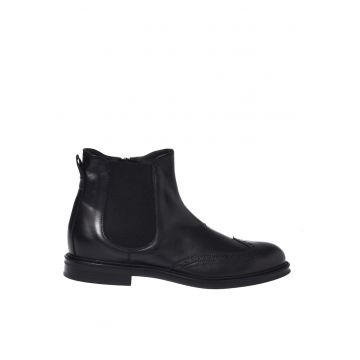 Ghete din piele cu fermoar - Negru