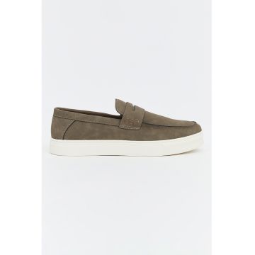 Pantofi loafer cu varf rotund si model uni - Gri maroniu
