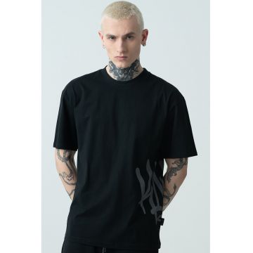 Tricou cu decolteu la baza gatului si imprimeu logo - Negru/Gri