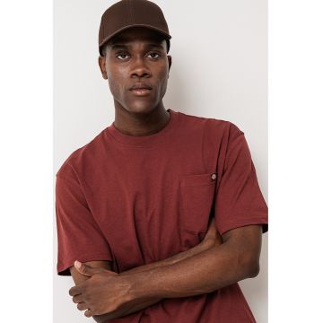 Tricou lejer cu buzunar pe piept - Visiniu