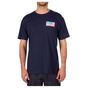Tricou cu decolteu la baza gatului - detaliu frontal si imprimeu pe parte din spate