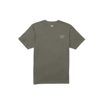 Tricou cu decolteu rotund si maneci scurte