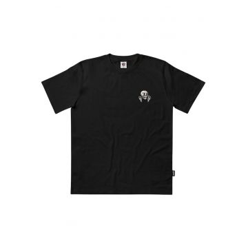 Tricou cu desen cu un schelet