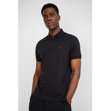 Tricou polo regular fit cu fenta scurta cu fermoar Interlock - Negru