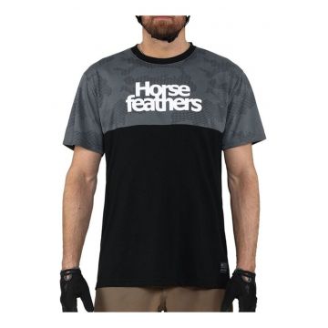 Tricou regular fit cu model grafic -