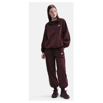 Pantaloni de trening cu buzunare -