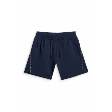 Pantaloni sport barbati  bleumarin - talie medie - 2 buzunare cu fermoar
