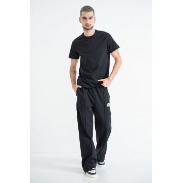 Tricou din bumbac cu decolteu la baza gatului - Negru