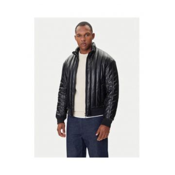 Geaca barbati -  neagra - din piele ecologica - cu umplutura sintetica - maneci lungi - fermoar bidirectional -