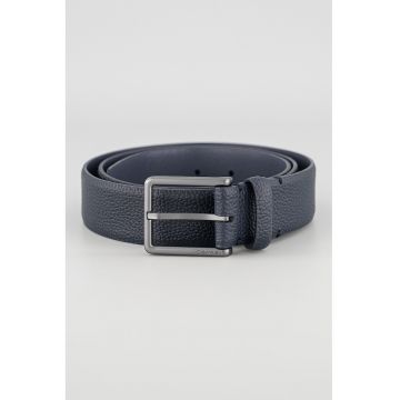 Curea din piele granulata si logo metalic Warmth - Bleumarin