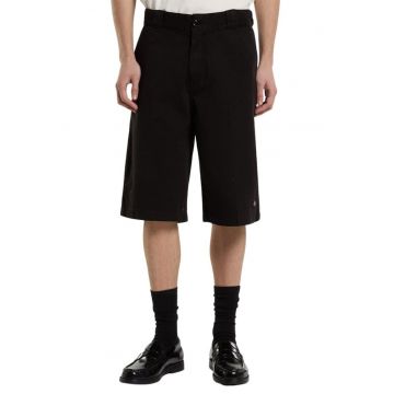 Pantaloni scurti din bumbac cu croiala conica si aspect mat