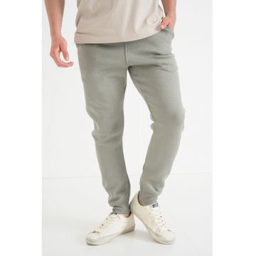 Pantaloni de trening cu snur in talie Premium Core - Verde fistic