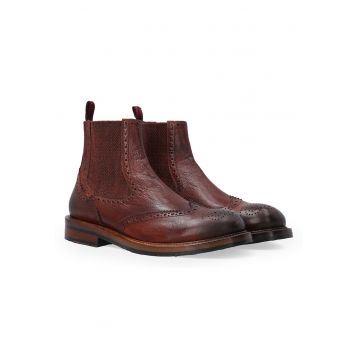 Ghete brogue perforate pentru barbati - din piele maro