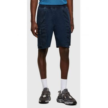 Pantaloni scurti cu buzunare laterale si talie elastica